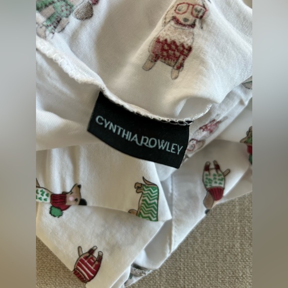 NWOT Two Christmas Dogs Pillowcases. 20 X 28 - Picture 8 of 8